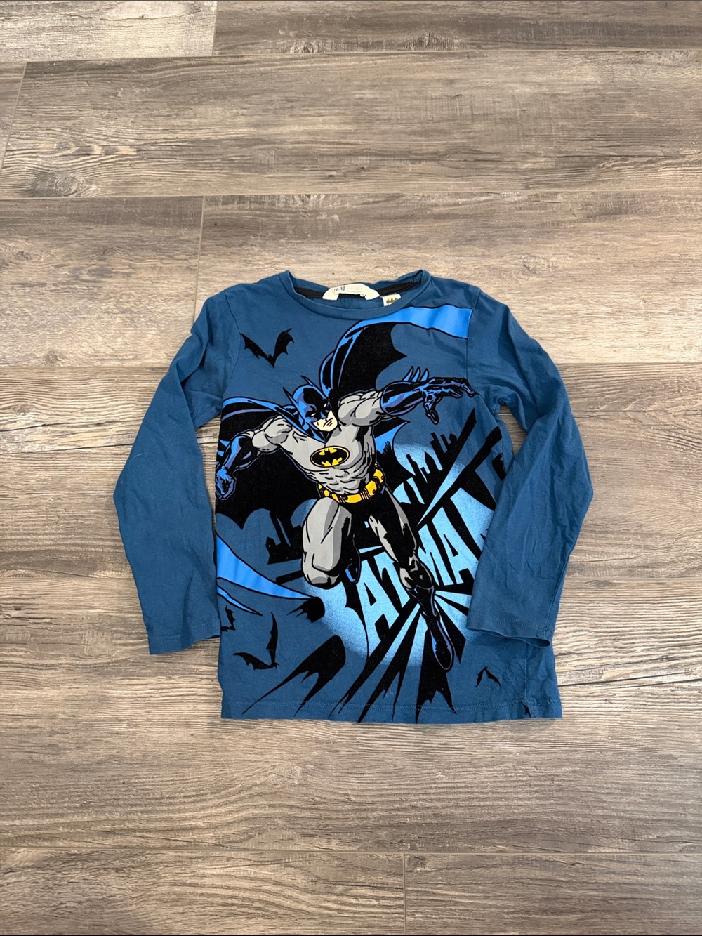 H&M Batman Blue Graphic Long-Sleeve Kids Top